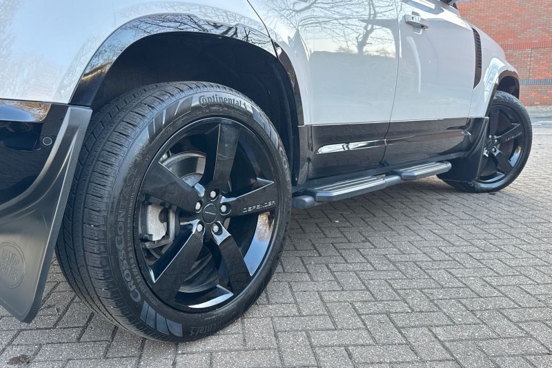 2025 (75) LAND ROVER DEFENDER 3.0 D350 X-Dynamic HSE 110 5dr Auto [6 Seat] 5129247