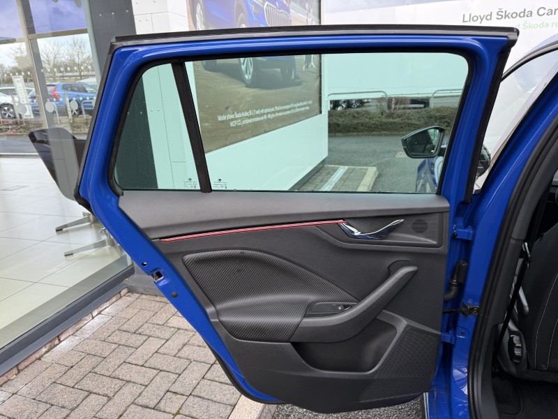 2025 (25) SKODA SCALA 1.0 TSI 116 Monte Carlo Edition 5dr 4985409