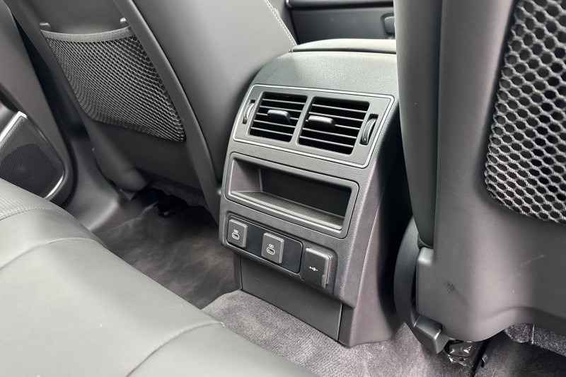 2024 (74) JAGUAR F-PACE 2.0 D200 R-Dynamic HSE Black 90th Anniv 5dr Auto 5060799