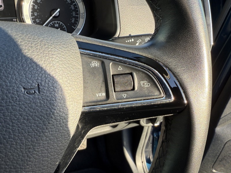 2019 (19) SKODA KAROQ 1.6 TDI SE L 5dr 4987048