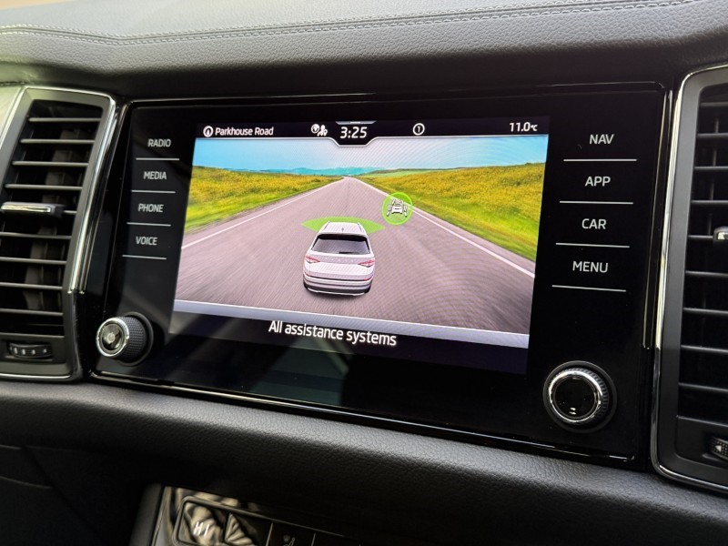 2022 (72) SKODA KODIAQ 2.0 TDI SE Drive 5dr DSG 4998350