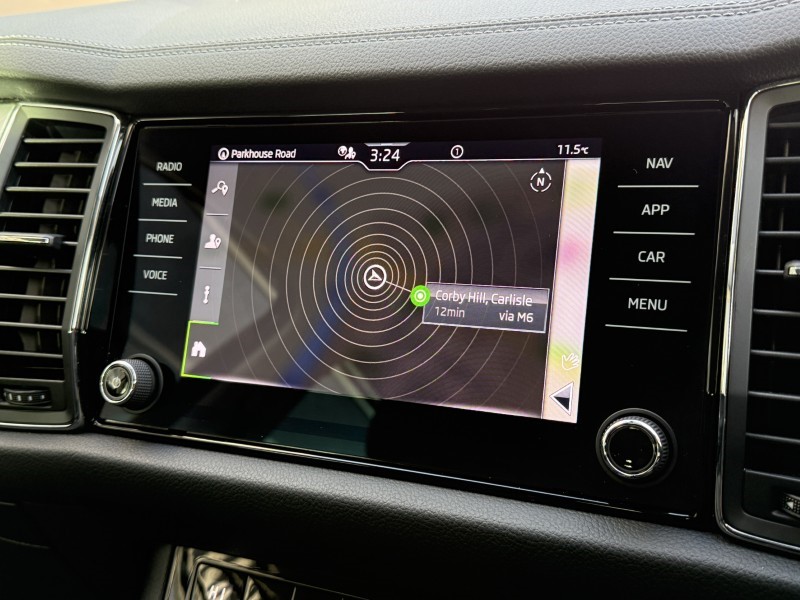 2022 (72) SKODA KODIAQ 2.0 TDI SE Drive 5dr DSG 4998344