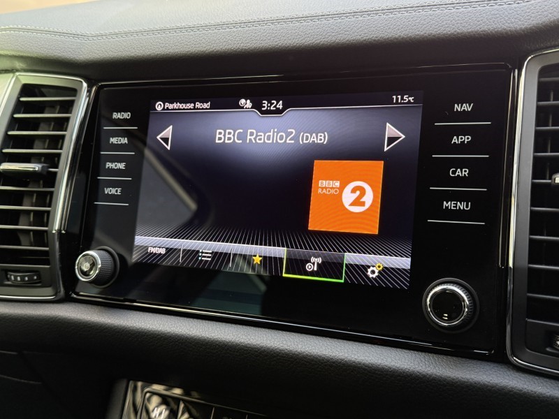 2022 (72) SKODA KODIAQ 2.0 TDI SE Drive 5dr DSG 4998342