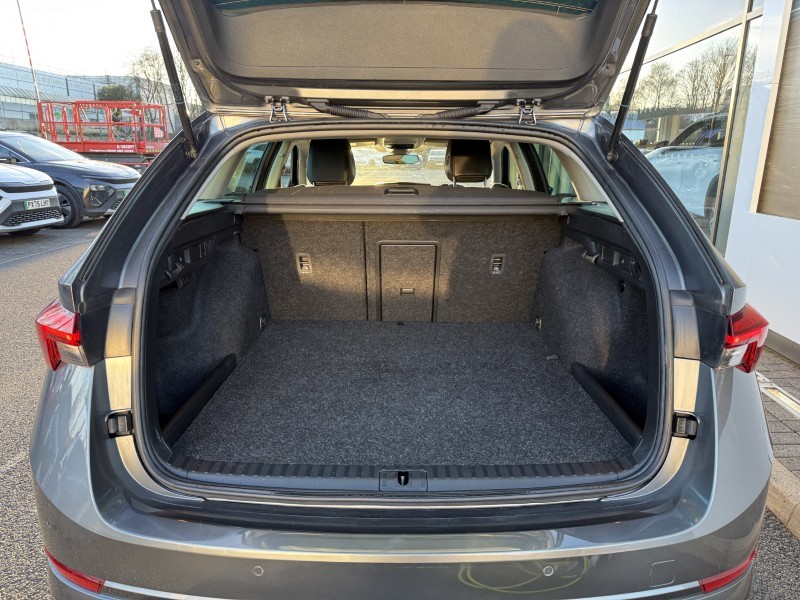 2023 (73) SKODA OCTAVIA 1.4 TSI iV SE L DSG 5dr 5063078