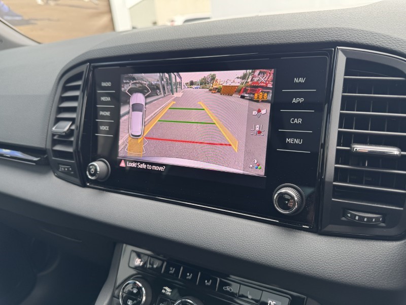 2024 (74) SKODA KAROQ 1.5 TSI Sportline 5dr DSG 5000822