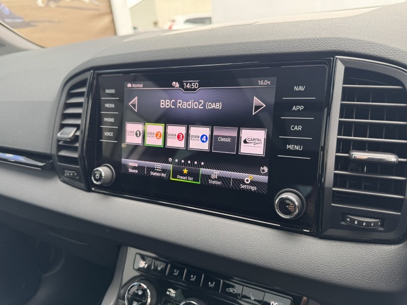 2024 (74) SKODA KAROQ 1.5 TSI Sportline 5dr DSG 5000821