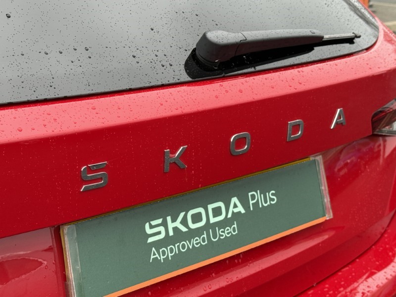 2024 (74) SKODA FABIA 1.0 MPI 80 Colour Edition 5dr 5033815