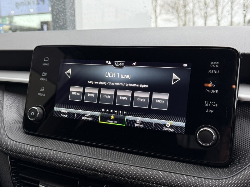 2024 (74) SKODA FABIA 1.0 MPI 80 Colour Edition 5dr 5033789