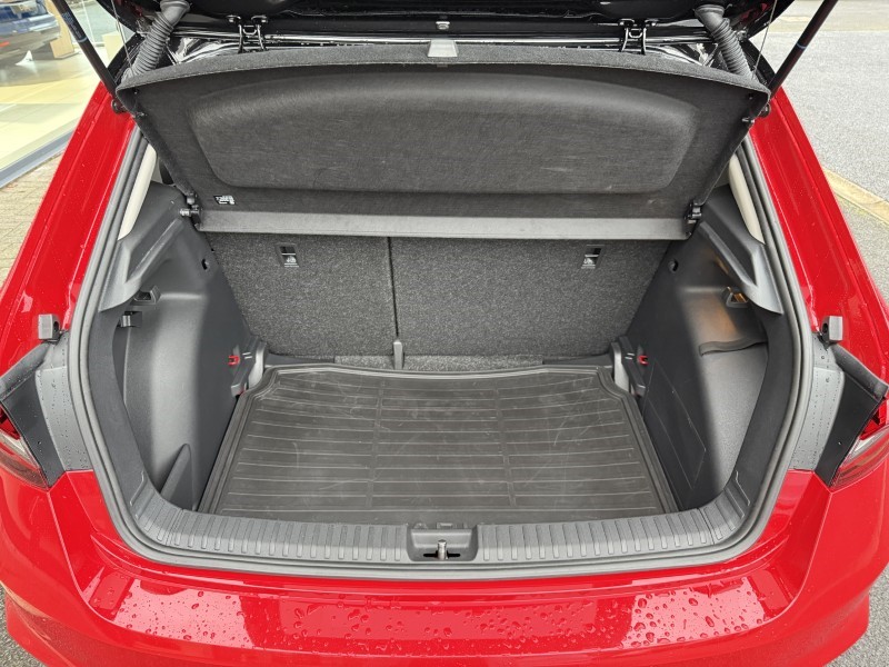 2024 (74) SKODA FABIA 1.0 MPI 80 Colour Edition 5dr 5033803