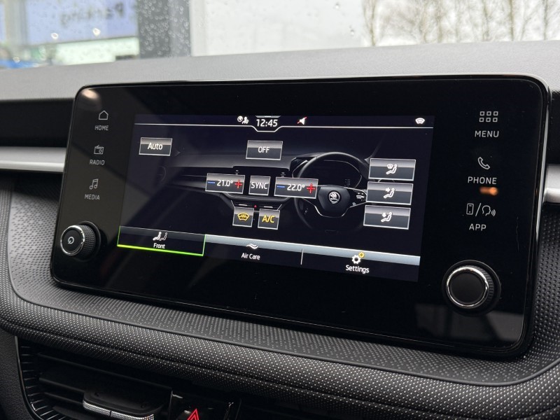 2024 (74) SKODA FABIA 1.0 MPI 80 Colour Edition 5dr 5033792