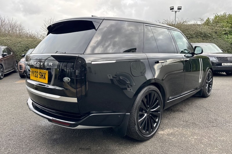 2022 (22) LAND ROVER RANGE ROVER 4.4 P530 V8 First Edition 4dr Auto 5061512