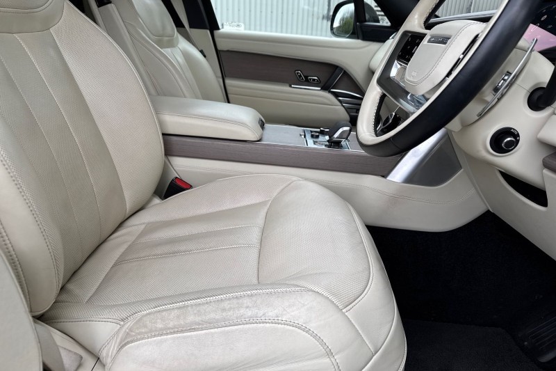 2022 (22) LAND ROVER RANGE ROVER 4.4 P530 V8 First Edition 4dr Auto 5061486