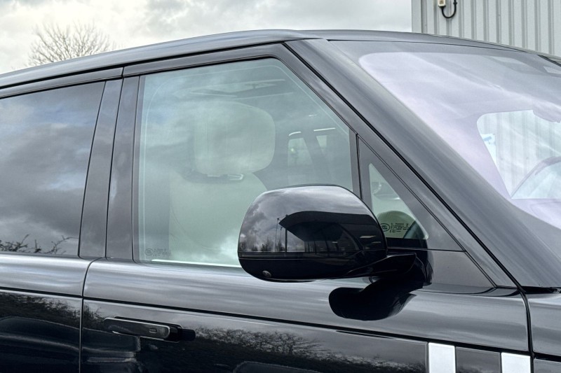 2022 (22) LAND ROVER RANGE ROVER 4.4 P530 V8 First Edition 4dr Auto 5061514