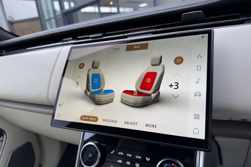 2022 (22) LAND ROVER RANGE ROVER 4.4 P530 V8 First Edition 4dr Auto 5061497