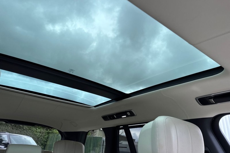 2022 (22) LAND ROVER RANGE ROVER 4.4 P530 V8 First Edition 4dr Auto 5061482