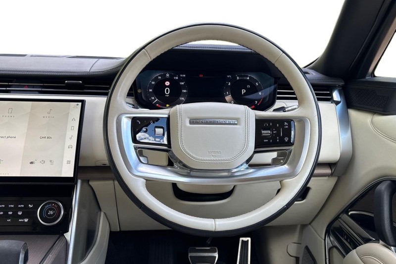 2022 (22) LAND ROVER RANGE ROVER 4.4 P530 V8 First Edition 4dr Auto 5402068