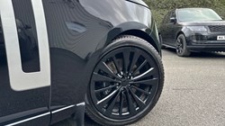 2022 (22) LAND ROVER RANGE ROVER 4.4 P530 V8 First Edition 4dr Auto 5061513