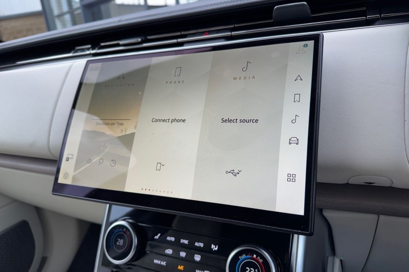 2022 (22) LAND ROVER RANGE ROVER 4.4 P530 V8 First Edition 4dr Auto 5061491