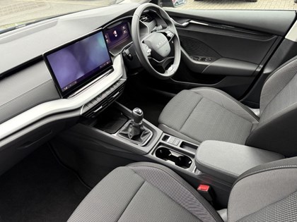 2025 (25) SKODA OCTAVIA 1.5 TSI SE Technology 5dr