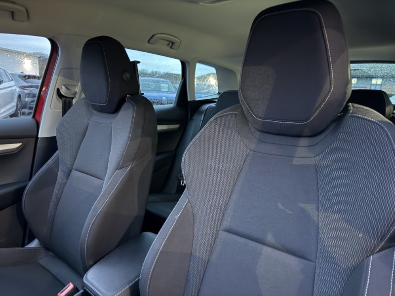 2023 (23) SKODA KAROQ 1.5 TSI SE Drive 5dr 5036006