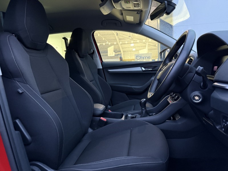 2023 (23) SKODA KAROQ 1.5 TSI SE Drive 5dr 5035987