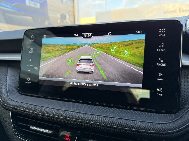 2025 (25) SKODA FABIA 1.0 TSI 116 SE L Edition 5dr DSG 5025878