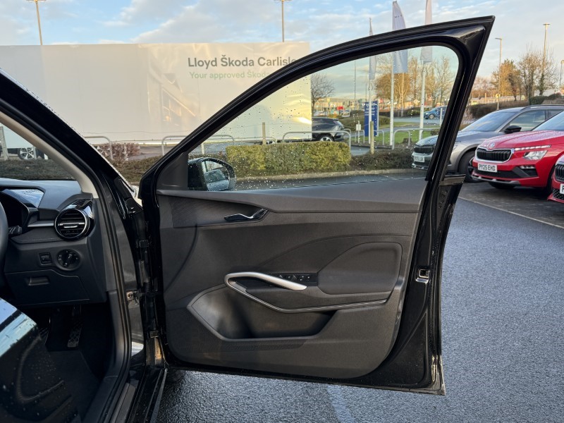 2025 (25) SKODA FABIA 1.0 TSI 116 SE L Edition 5dr DSG 5025855