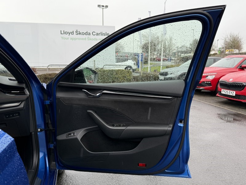 2023 (23) SKODA OCTAVIA 2.0 TSI vRS 5dr 5020214