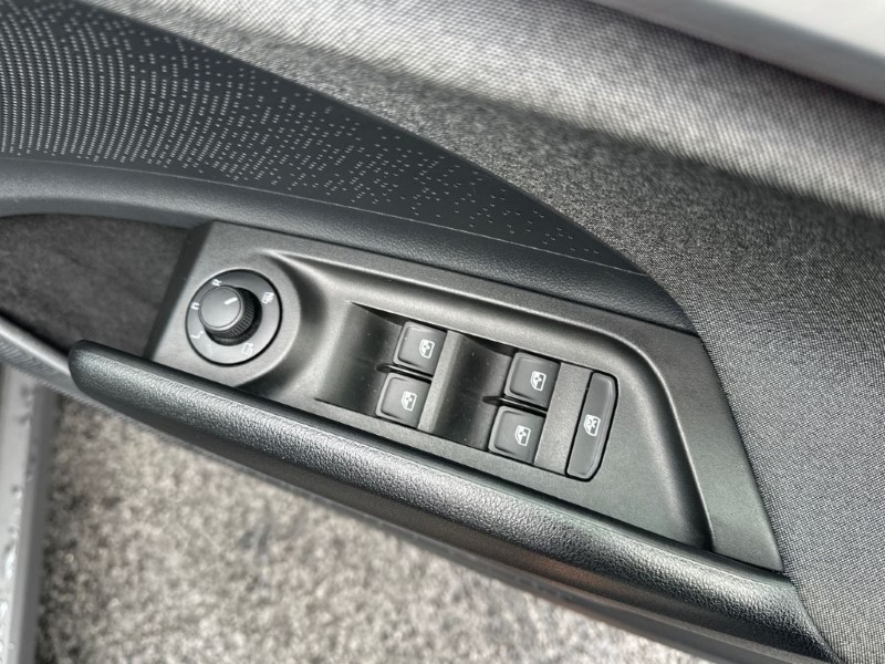 2022 (71) SKODA ENYAQ 132kW 60 ecoSuite 62kWh 5dr Auto 5087755