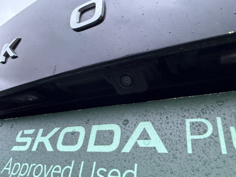 2023 (23) SKODA KAROQ 1.5 TSI SE L 5dr DSG 5032428
