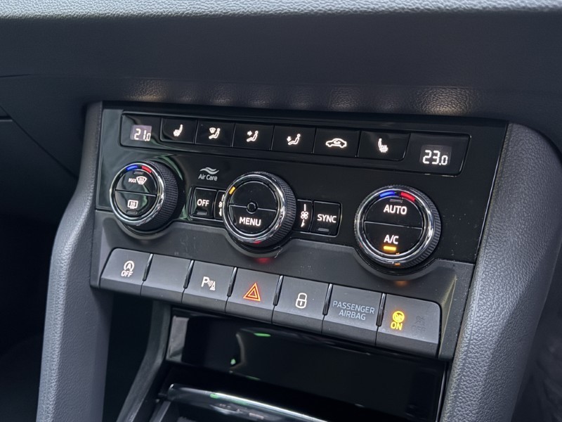 2023 (23) SKODA KAROQ 1.5 TSI SE L 5dr DSG 5032445