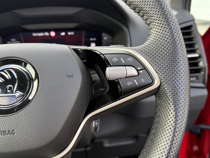 2024 (74) SKODA KAROQ 1.5 TSI Sportline 5dr DSG 5038001