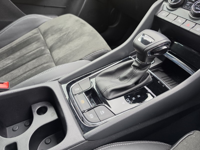 2025 (25) SKODA KAROQ 1.5 TSI SE L Edition 5dr DSG 5292446