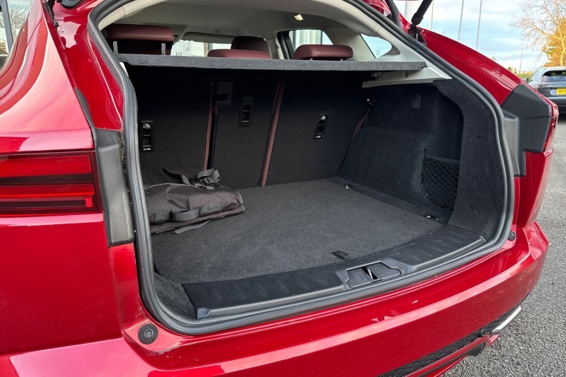 2022 (72) JAGUAR E-PACE 1.5 P300e R-Dynamic SE 5dr Auto 5075029