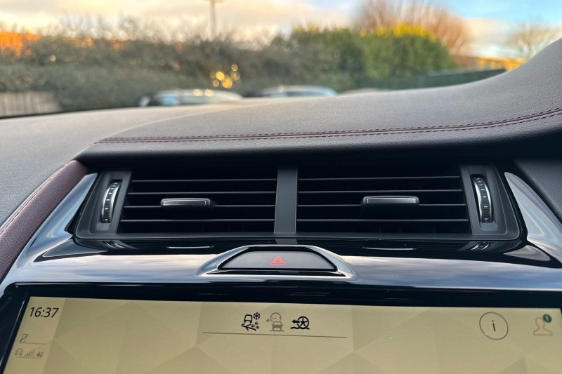 2022 (72) JAGUAR E-PACE 1.5 P300e R-Dynamic SE 5dr Auto 5069506