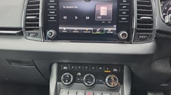 2020 (70) SKODA KAROQ 1.5 TSI SE L 5dr DSG 5200511