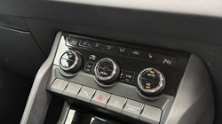 2020 (70) SKODA KAROQ 1.5 TSI SE L 5dr DSG 5104700