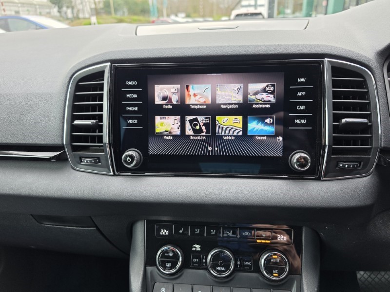 2020 (70) SKODA KAROQ 1.5 TSI SE L 5dr DSG 5200516