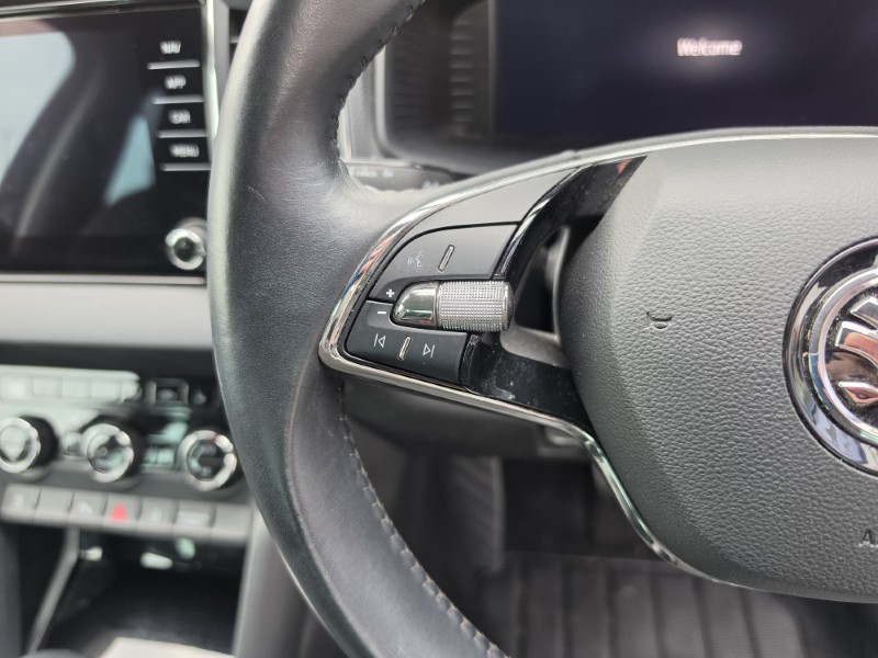 2020 (70) SKODA KAROQ 1.5 TSI SE L 5dr DSG 5200496