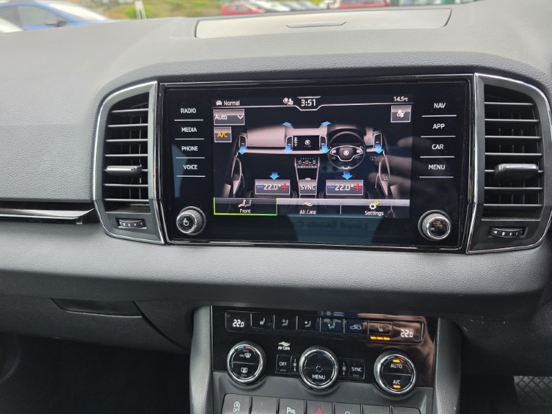 2020 (70) SKODA KAROQ 1.5 TSI SE L 5dr DSG 5200518