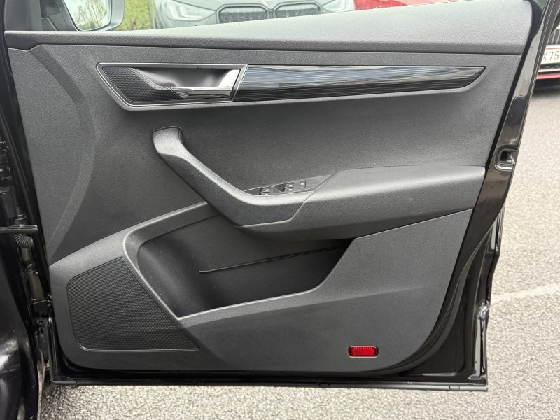 2020 (70) SKODA KAROQ 1.5 TSI SE L 5dr DSG 5104688