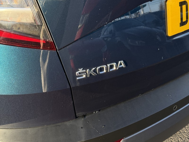 2018 (18) SKODA KAROQ 1.6 TDI SE L 5dr DSG 5063020