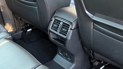 2018 (18) SKODA KAROQ 1.6 TDI SE L 5dr DSG 5063027