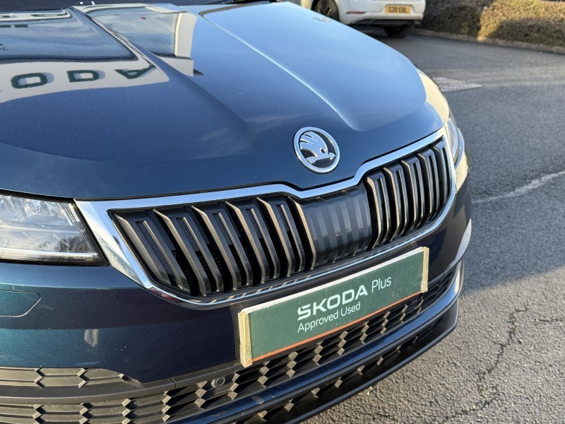 2018 (18) SKODA KAROQ 1.6 TDI SE L 5dr DSG 5062995