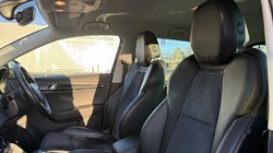 2018 (18) SKODA KAROQ 1.6 TDI SE L 5dr DSG 5063035