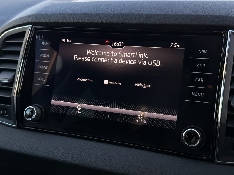 2018 (18) SKODA KAROQ 1.6 TDI SE L 5dr DSG 5063016