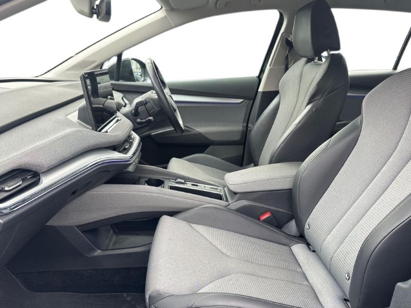 2023 (23) SKODA ENYAQ 132kW 60 ecoSuite 62kWh 5dr Auto [120kW] 5088249