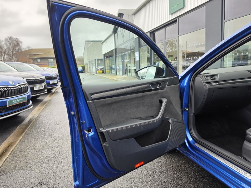 2023 (73) SKODA SUPERB 2.0 TSI 190 Sport Line Plus 5dr DSG 5153368