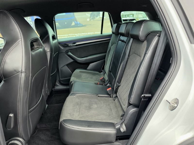 2024 (73) SKODA KODIAQ 2.0 TDI 200 Sport Line 4x4 5dr DSG [7 Seat] 5162429