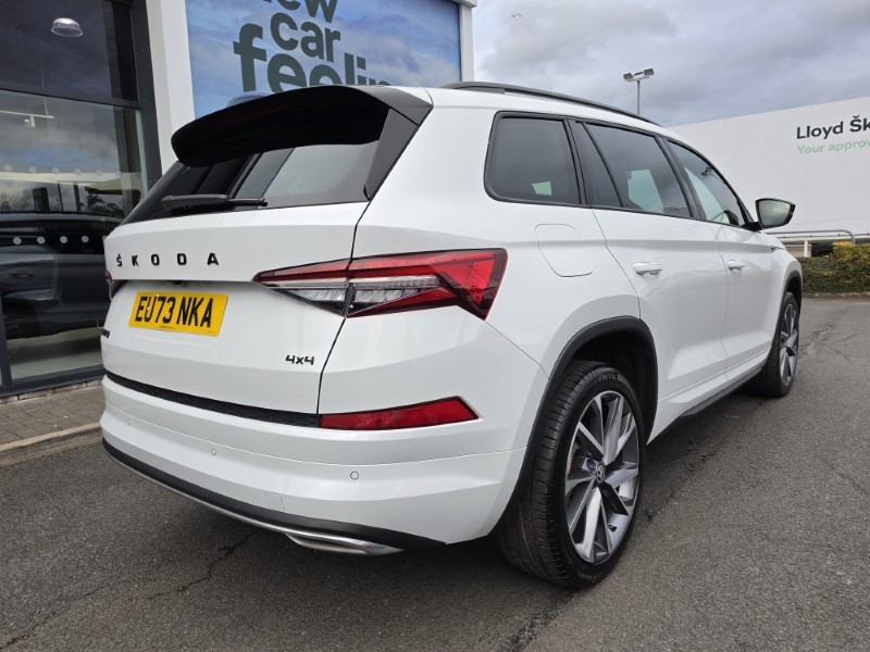 2024 (73) SKODA KODIAQ 2.0 TDI 200 Sport Line 4x4 5dr DSG [7 Seat] 5162402